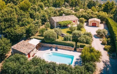 an aerial view of a house with a swimming pool at Gorgeous Home In Lioux With Wifi in Lioux