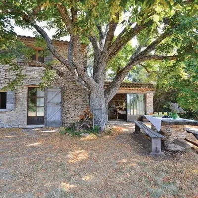 1 Bedroom Beautiful Home In Saignon
