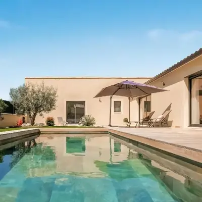 Amazing Home In Robion