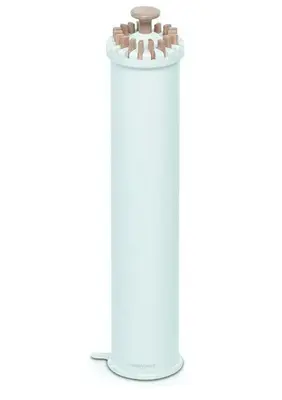 a white gas heater isolated on a white background at Appartement exceptionnel avec parking Centre-ville Aix-en-Provence in Aix-en-Provence
