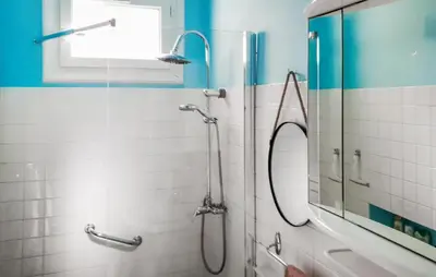 a bathroom with a shower and a mirror at Gorgeous Home In Bédoin With Wifi in Bédoin