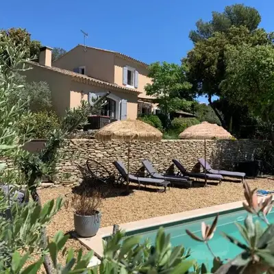 Le Jardin sur la colline près du Golf