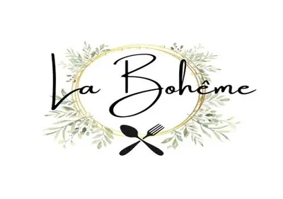 a letter b logo with a laurel wreath at Chez Coralie in La Roque-dʼAnthéron
